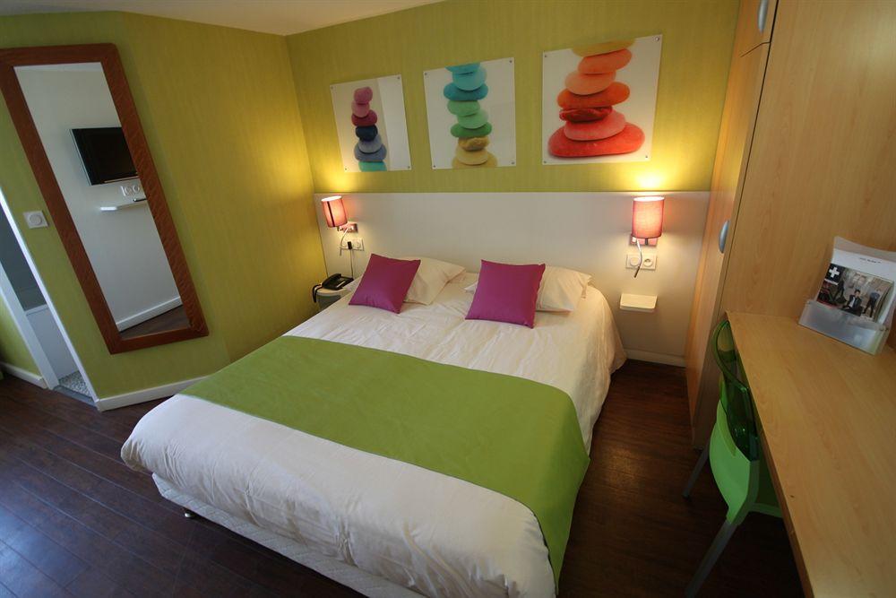 Отель Ibis Styles Paris Saint Ouen Экстерьер фото