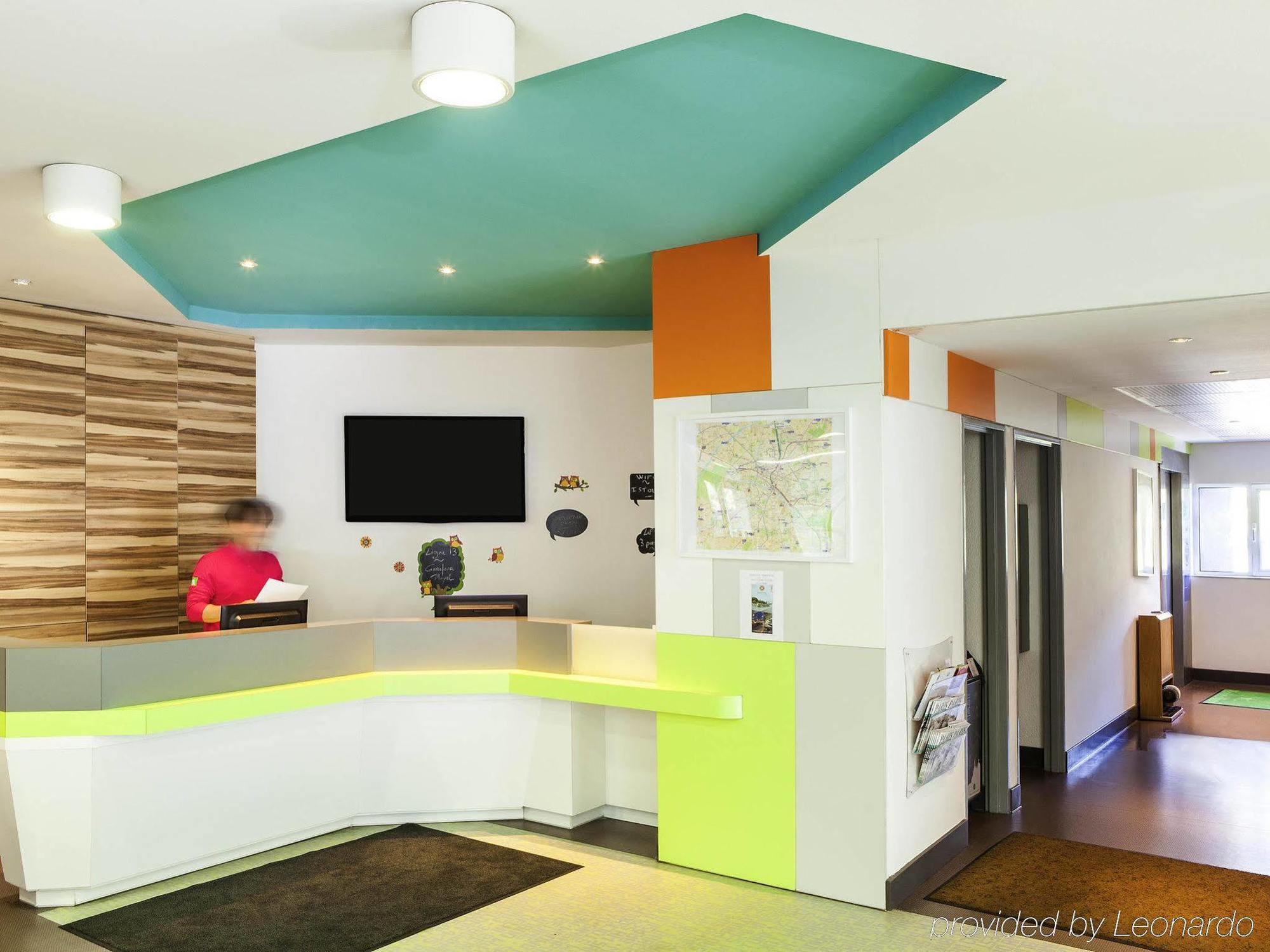 Отель Ibis Styles Paris Saint Ouen Экстерьер фото